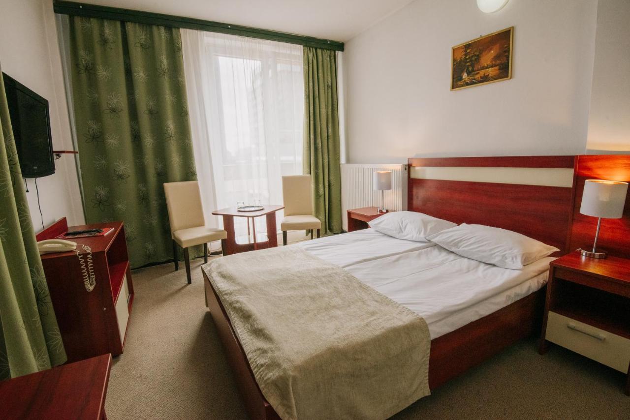 Complex Balnear Covasna Hotel Exterior photo